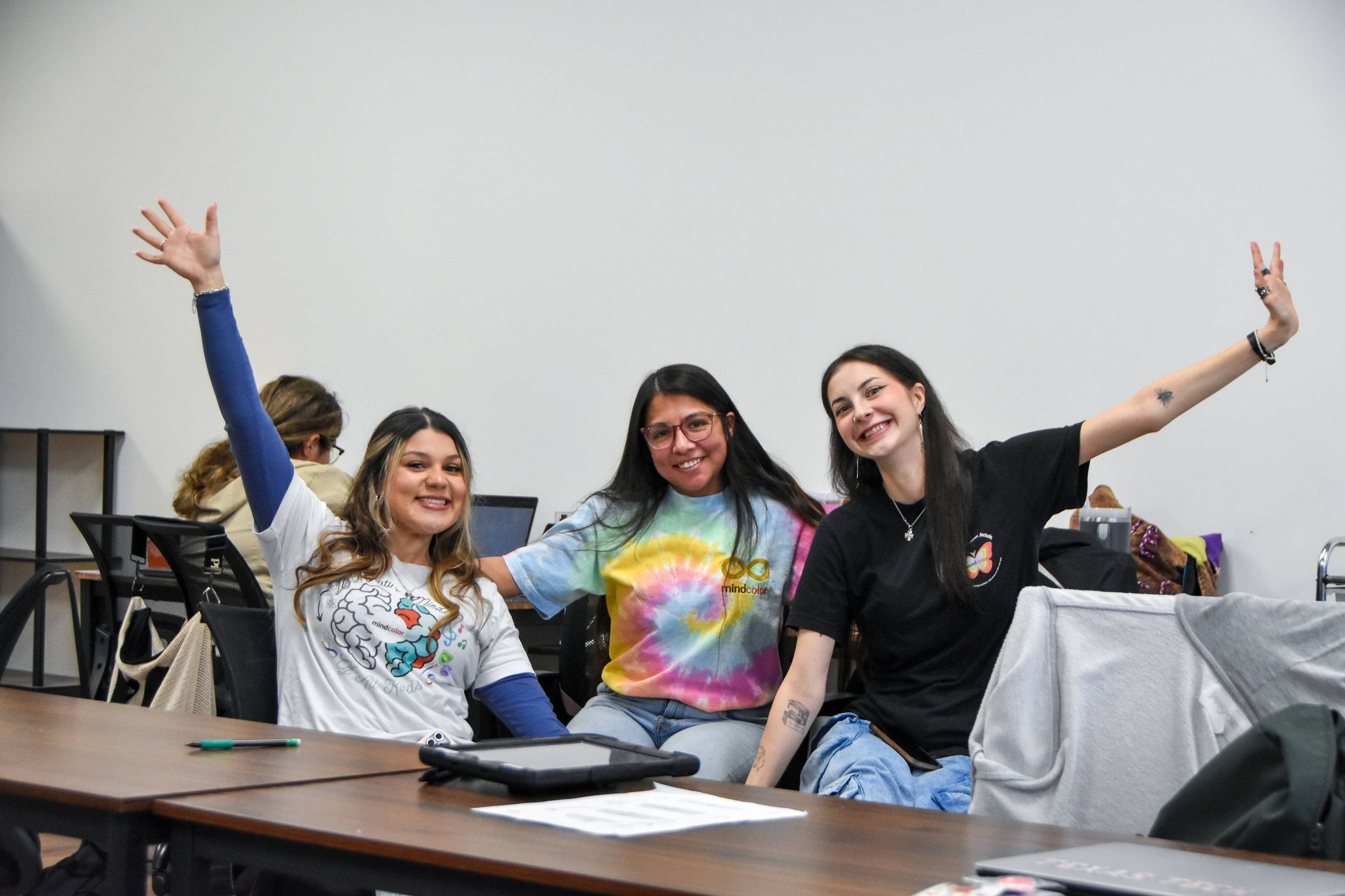 Experienced ABA therapists at Mindcolor facility