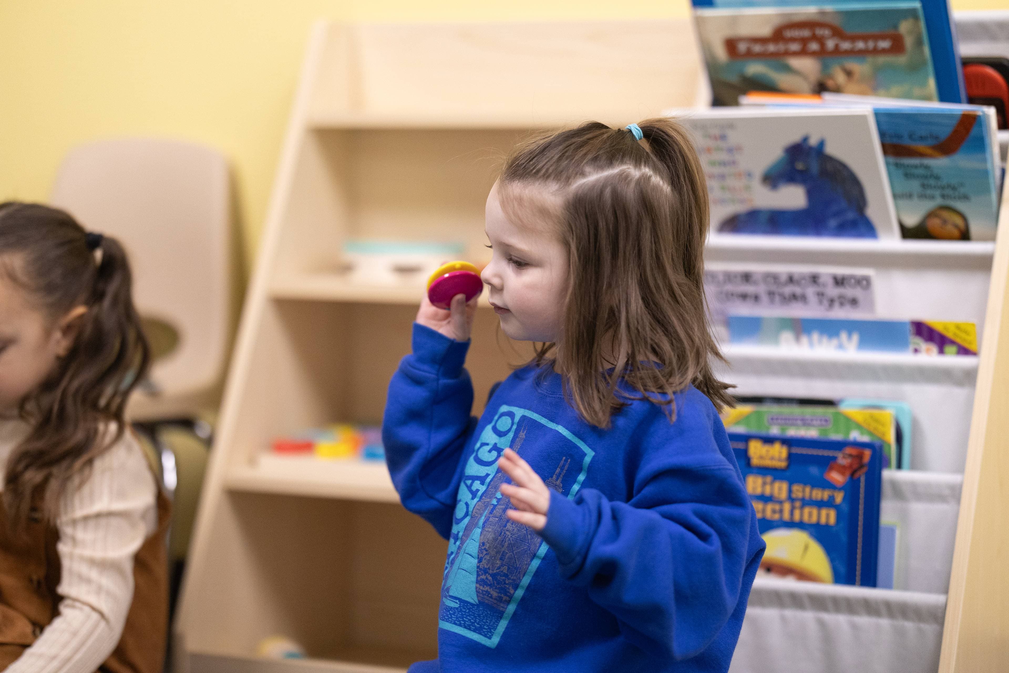 Interactive therapy session focused on social skills development